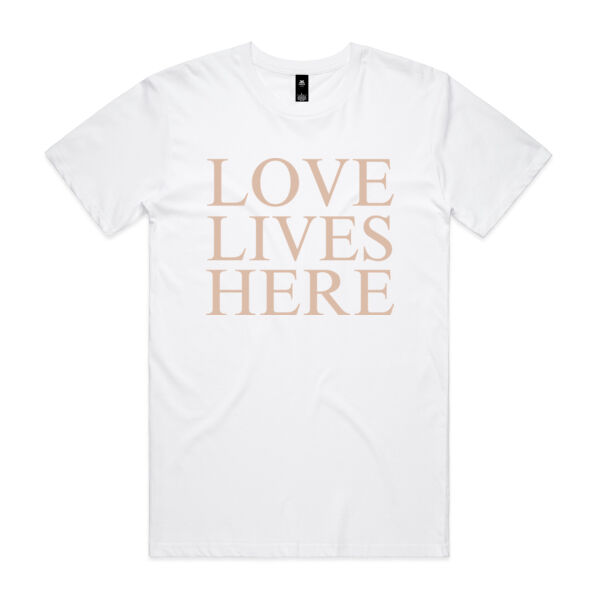 Affirmation Tee - LOVE LIVES HERE Beige Thumbnail